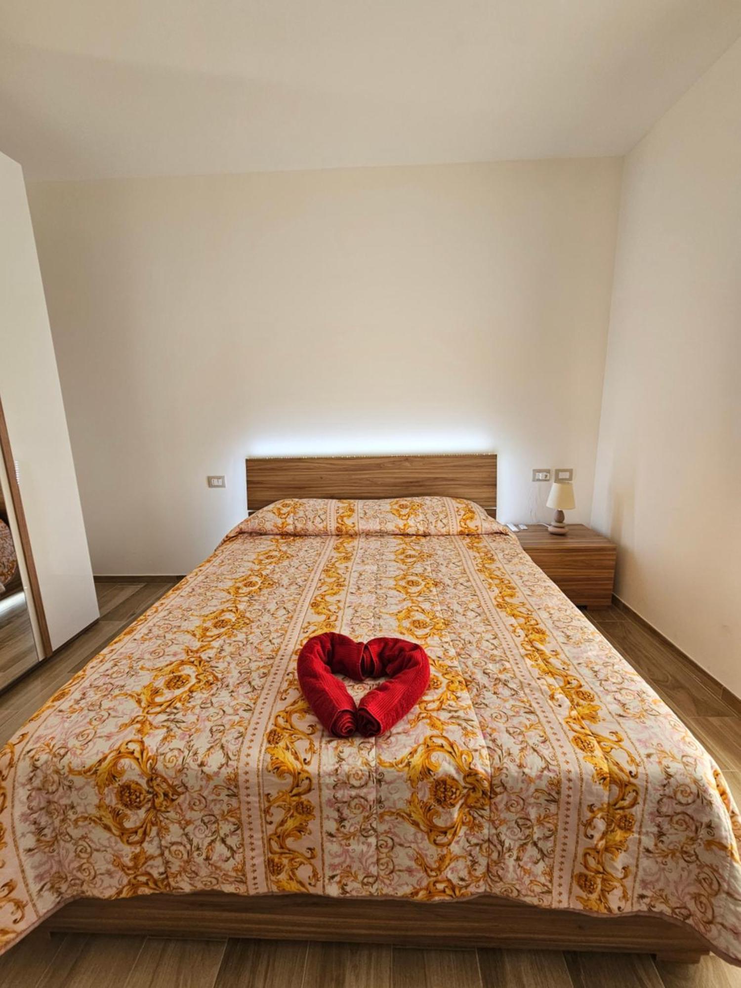 Dream & Fly Scafa Apartment Fiumicino Ngoại thất bức ảnh